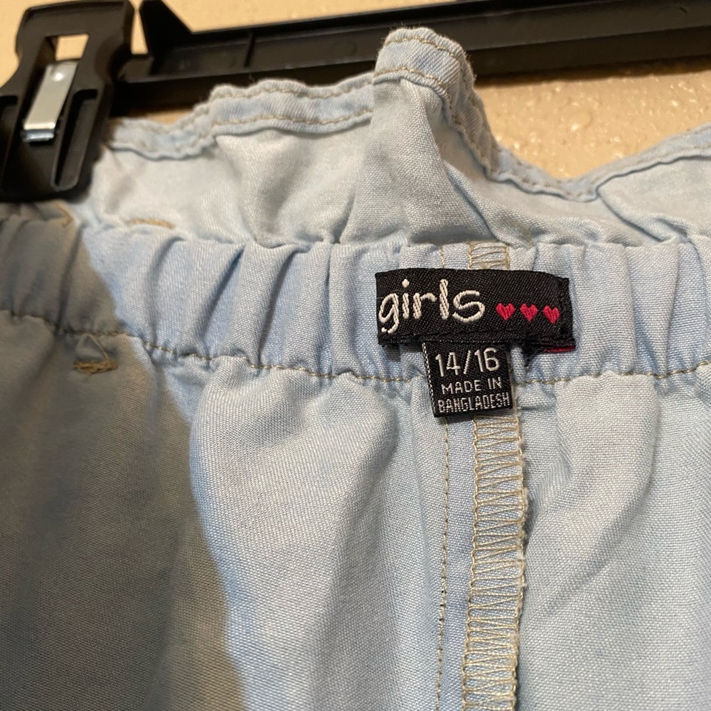 Jeans - Picture 3 of 3